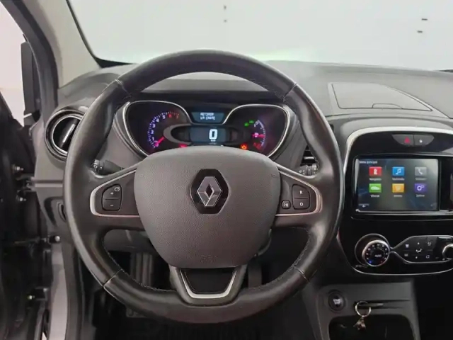 Renault Captur tce 130 fap — photo 35