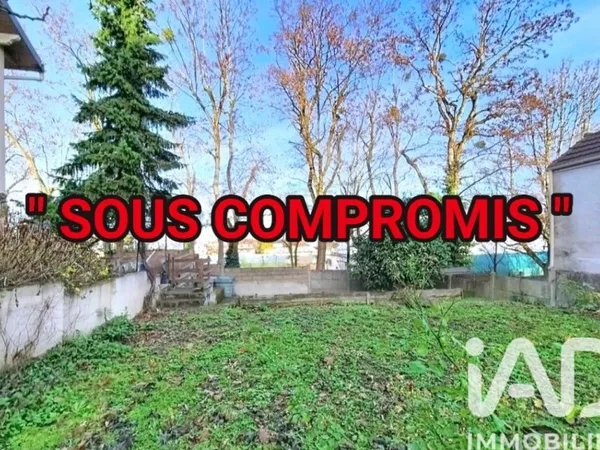 Terrain 202 m²