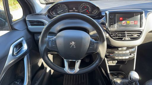 Peugeot 2008 Crossway 1.2 130.00 - Crossway – 2019 – 98297 km – Essence – Boîte Manuelle — photo 47