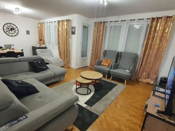 Appartement 4 pièces 84 m²