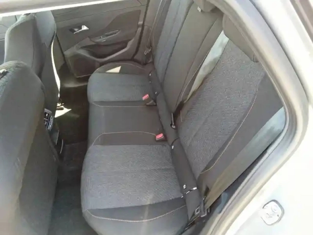 Peugeot 308 sw hybrid 145 e-dcs6 — photo 12