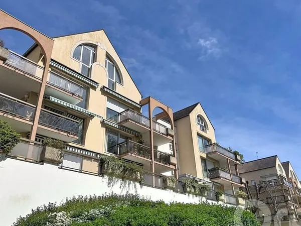 Appartement 4 pièces 132 m²