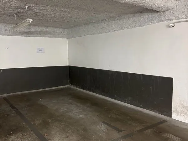 Location place de parking en sous-sol - Grenoble Championnet