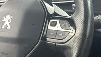 Peugeot 2008 1.2 PureTech 130ch S&S GT EAT8 — photo 18