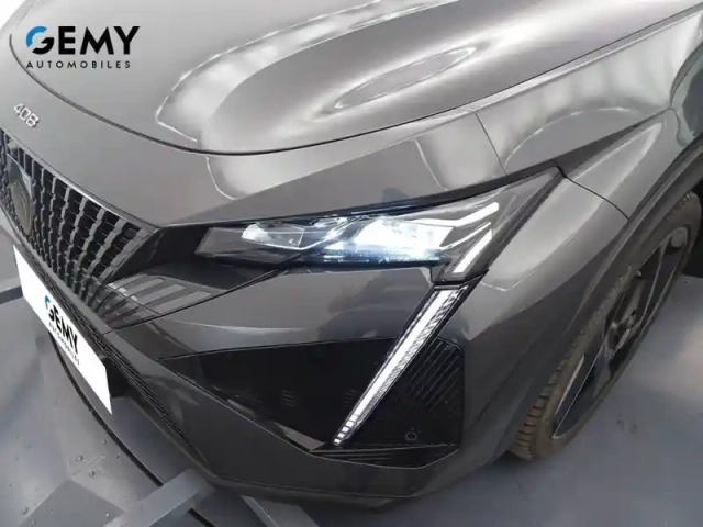 Peugeot 408 phev 225 e-eat8 — photo 17