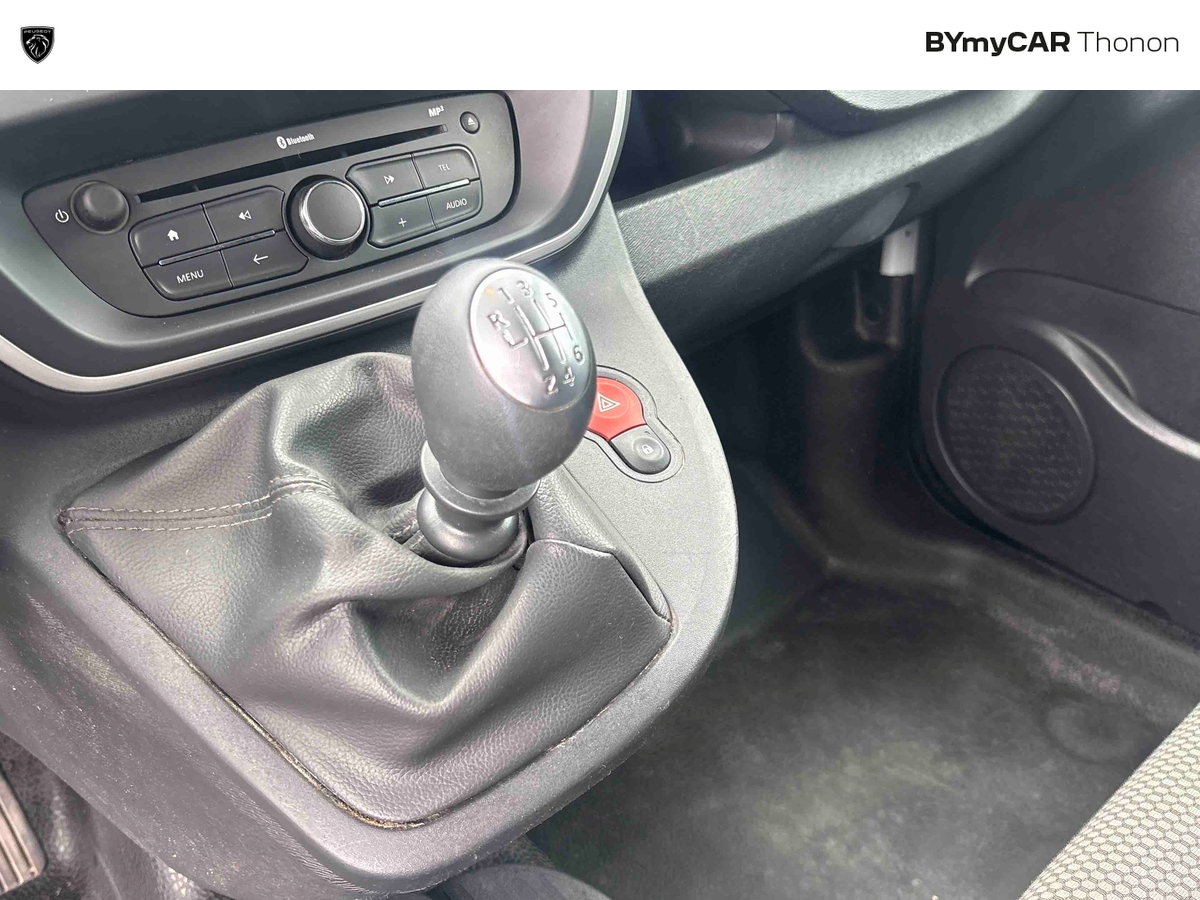 Renault KANGOO EXPRESS BLUE DCI 95 — photo 19