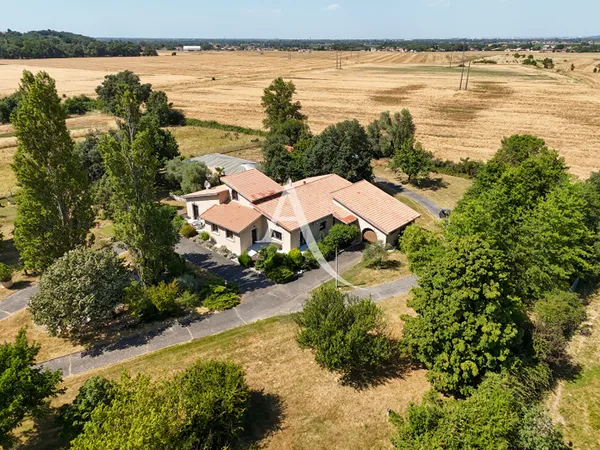 Maison Muret - 8 pièces 310 m2