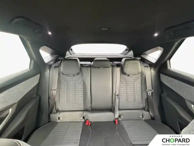 Peugeot 3008 electrique 73 kwh 210 ch — photo 95