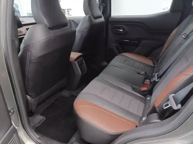 Suzuki Vitara e  61 kwh — photo 61