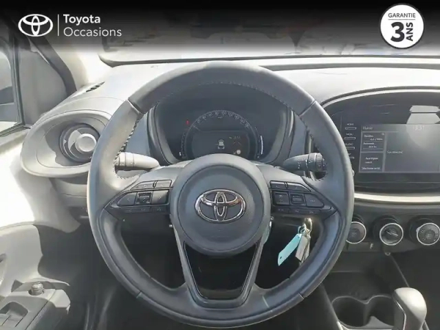 Toyota Aygo X 1.0 vvt-i 72ch dynamic s-cvt my23 — photo 9