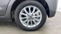 Toyota Yaris 100 VVT-i Dynamic 5p — photo 11