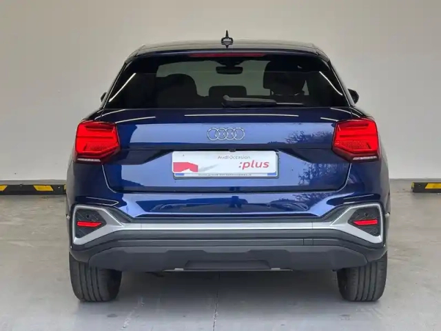 Audi Q2 35 tfsi 150 s tronic 7 — photo 2