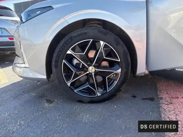 Ds Ds 4 plug-in hybrid 225ch ligne d or — photo 11