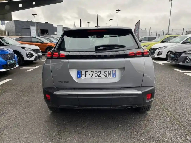 Peugeot 2008 100 s&amp;s bvm6 — photo 6