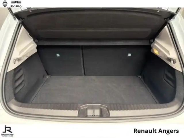 Renault Clio 1.5 blue dci 100ch evolution — photo 7