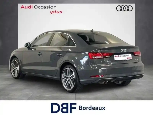 Audi A3 35 tfsi cod 150 design — photo 3