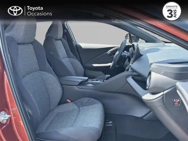 Toyota C-Hr 2.0 hybride rechargeable 225ch graphic my26  véhicule neuf — photo 11