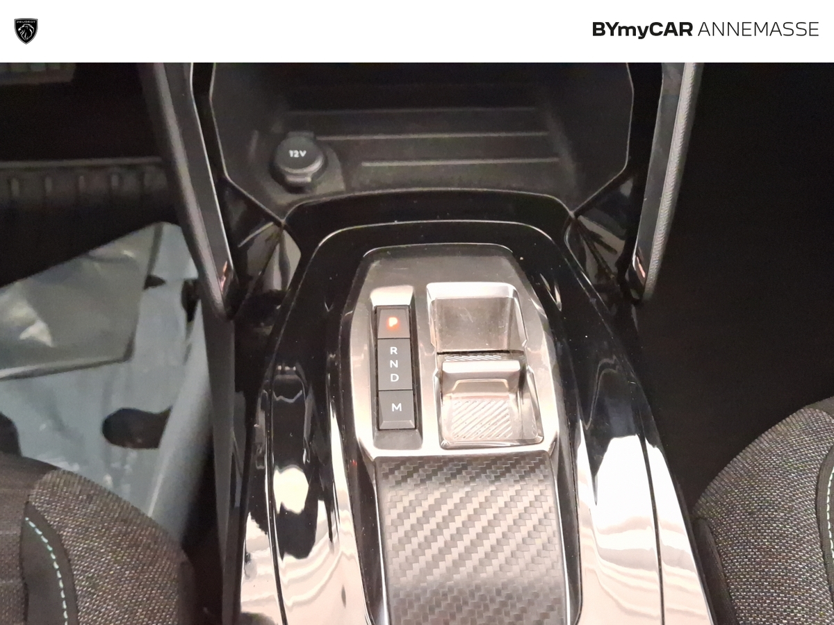 Peugeot 208 PureTech 100 S&amp;S EAT8 — photo 19