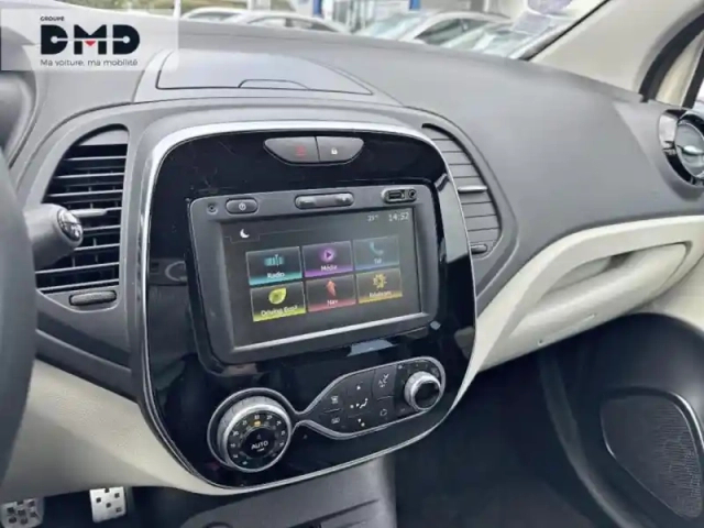 Renault Captur 0.9 tce 90ch intens - 19 — photo 6