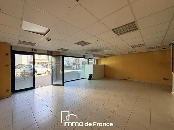 Local commercial Rodez 13 pièces 217.43 m2