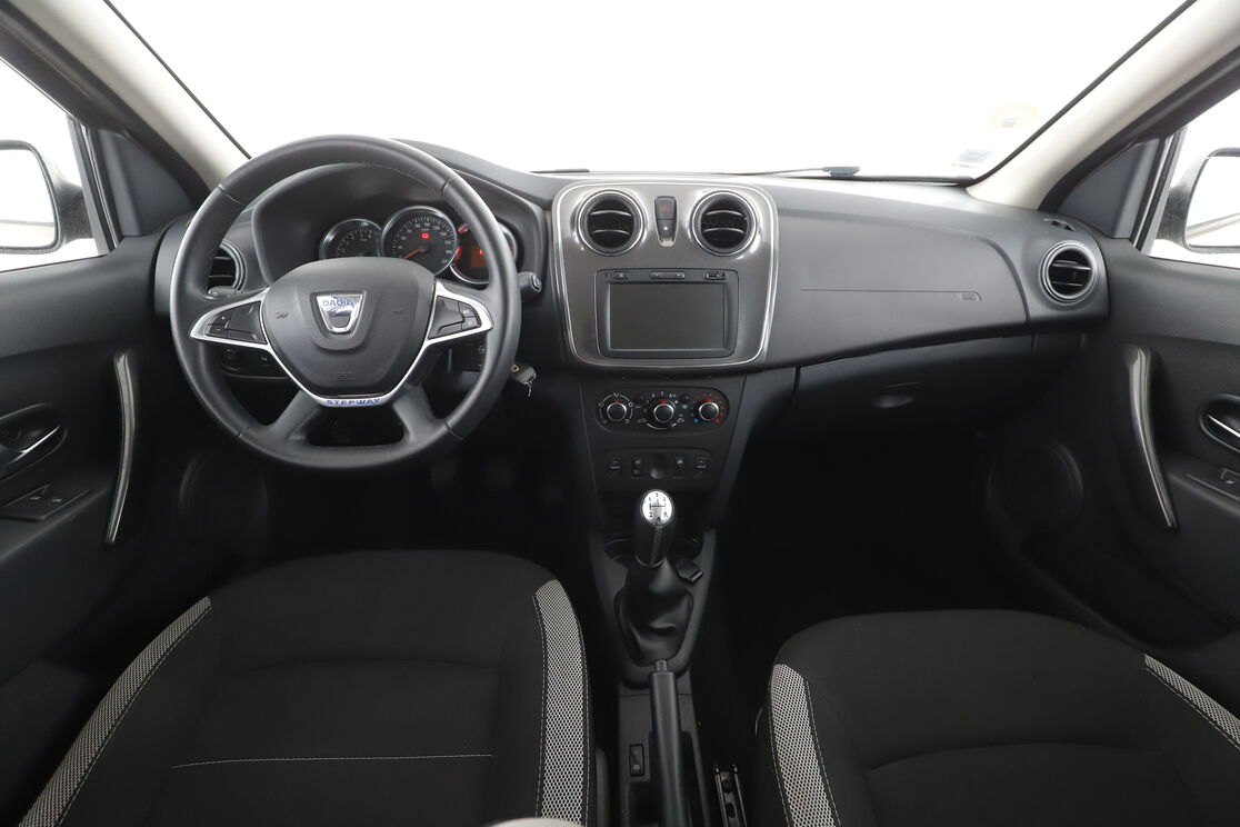 Dacia Sandero Stepway 1.5 dCi Blue — photo 11