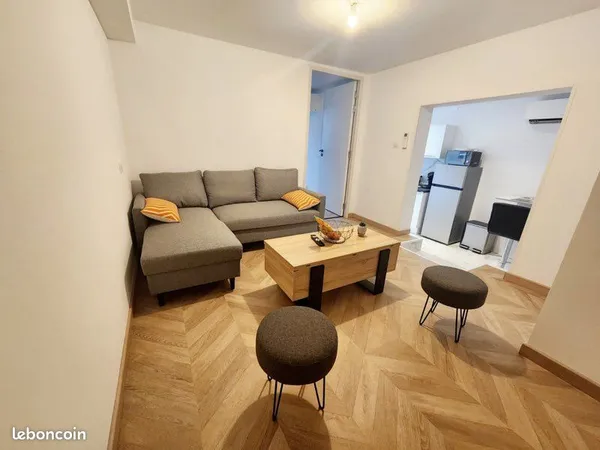 Location bas de villa