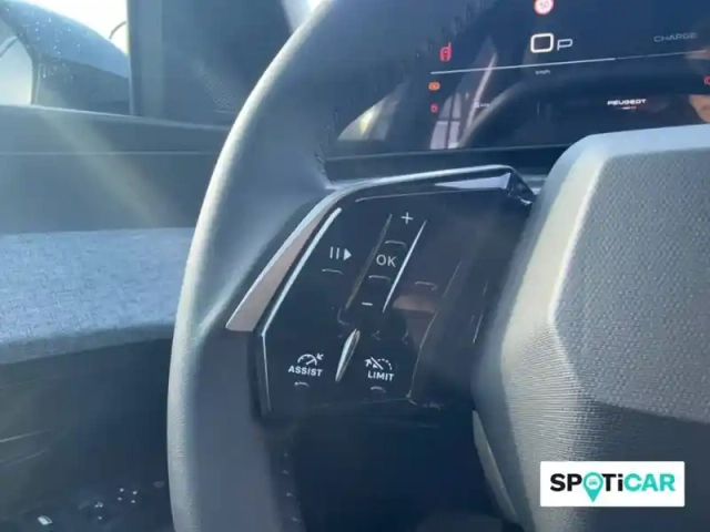 Peugeot 3008 hybrid 145 e-dcs6 — photo 61
