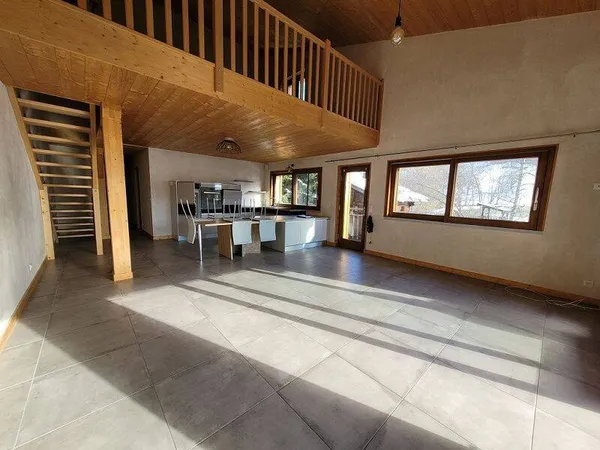 Appartement 5 pièces 137 m²