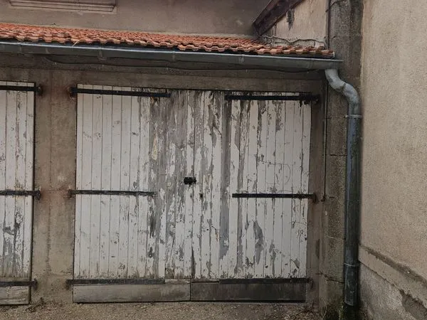 Garage à louer - Aurillac hypercentre, rue des Carmes