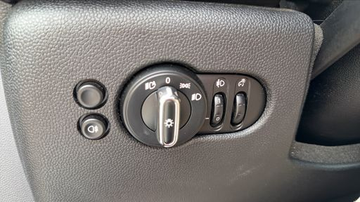 Mini Mini 1.5 One D 95 - Chili – 2019 – 110446 km – Diesel – Boîte Manuelle — photo 7