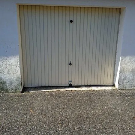 Garage/box 16 m² Marseille