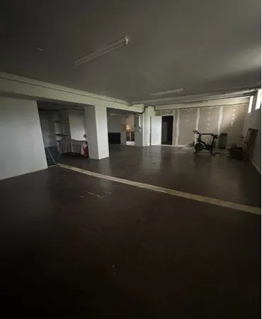 Local d’activité et entrepôt Location Castres 2p 300m² 700€