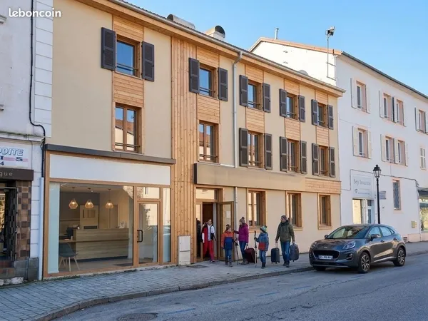 Immeuble 15 pièces 1000 m²