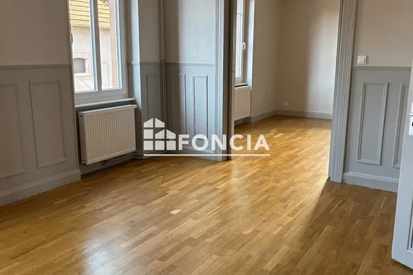 Appartement 4 pièces 100 m²