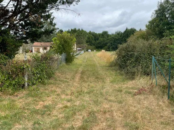Terrain constructible et viabilisé