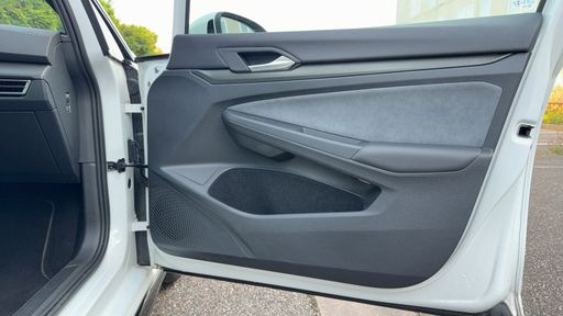Volkswagen Golf 1.5 eTSI 130 DSG7 - R-Line – 2022 – 39538 km – Hybride essence – Boîte Automatique — photo 63
