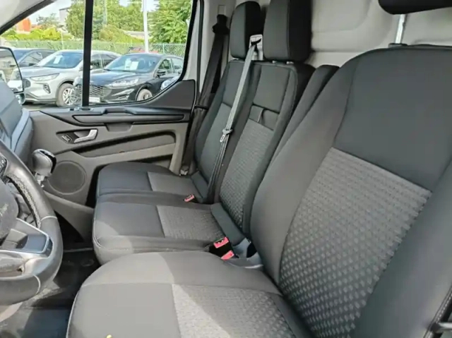 Ford Custom fg 300 l2h2 2.0 ecoblue 130 trend business 7cv — photo 10