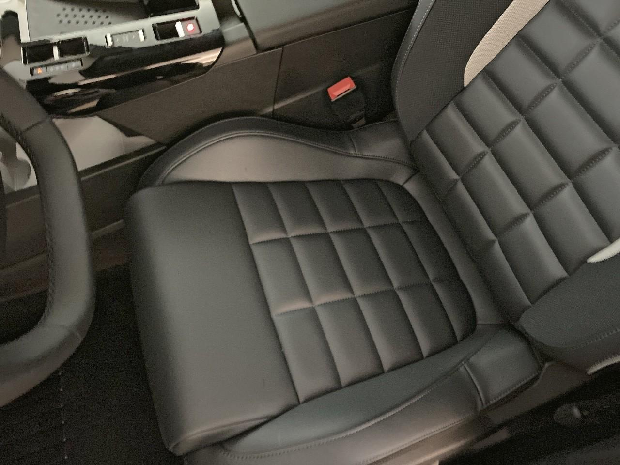Citroën C5 Aircross hybride 145 ch e-dcs6 max — photo 9