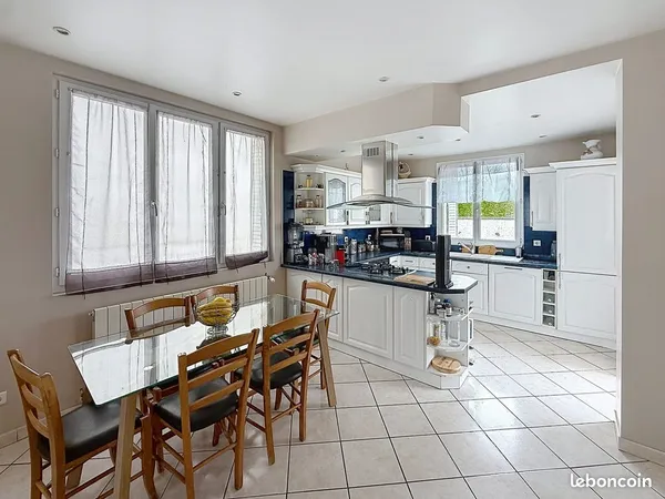 Maison 5 pièces 133 m²