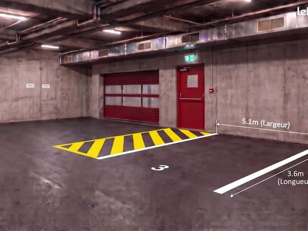 Grand emplacement de parking sécurisé facile d'accès EVIAN CENTRE