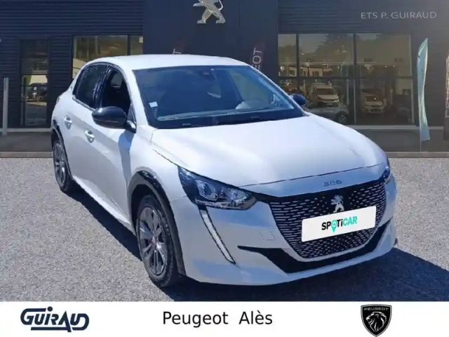 Peugeot 208 electrique 50 kwh 136ch — photo 3
