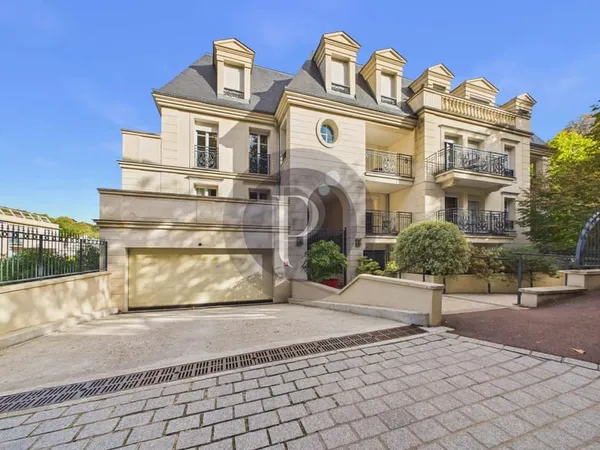 Appartement - LE PLESSIS ROBINSON