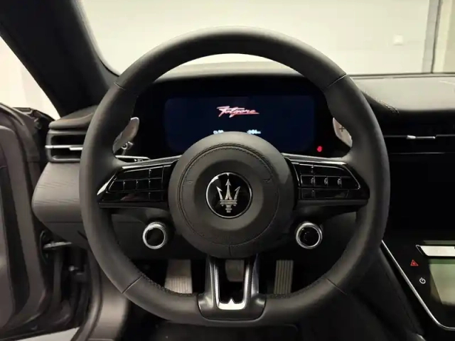 Maserati Granturismo 560 kw 750 ch — photo 10