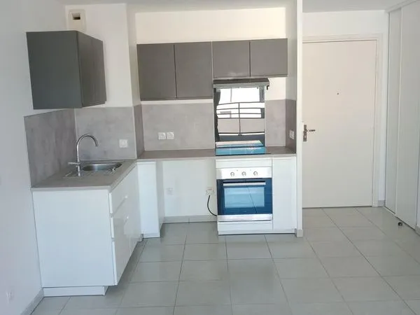 à louer appartement T2 39m2 Vitrolles