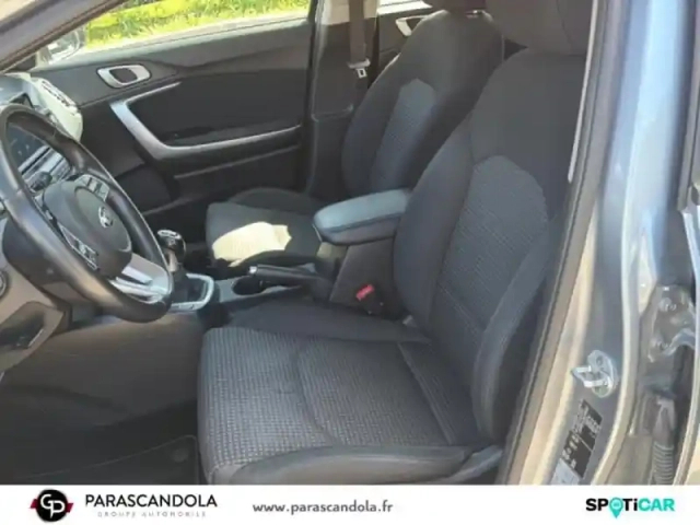 Kia Ceed 1.4 t-gdi 140ch motion — photo 9
