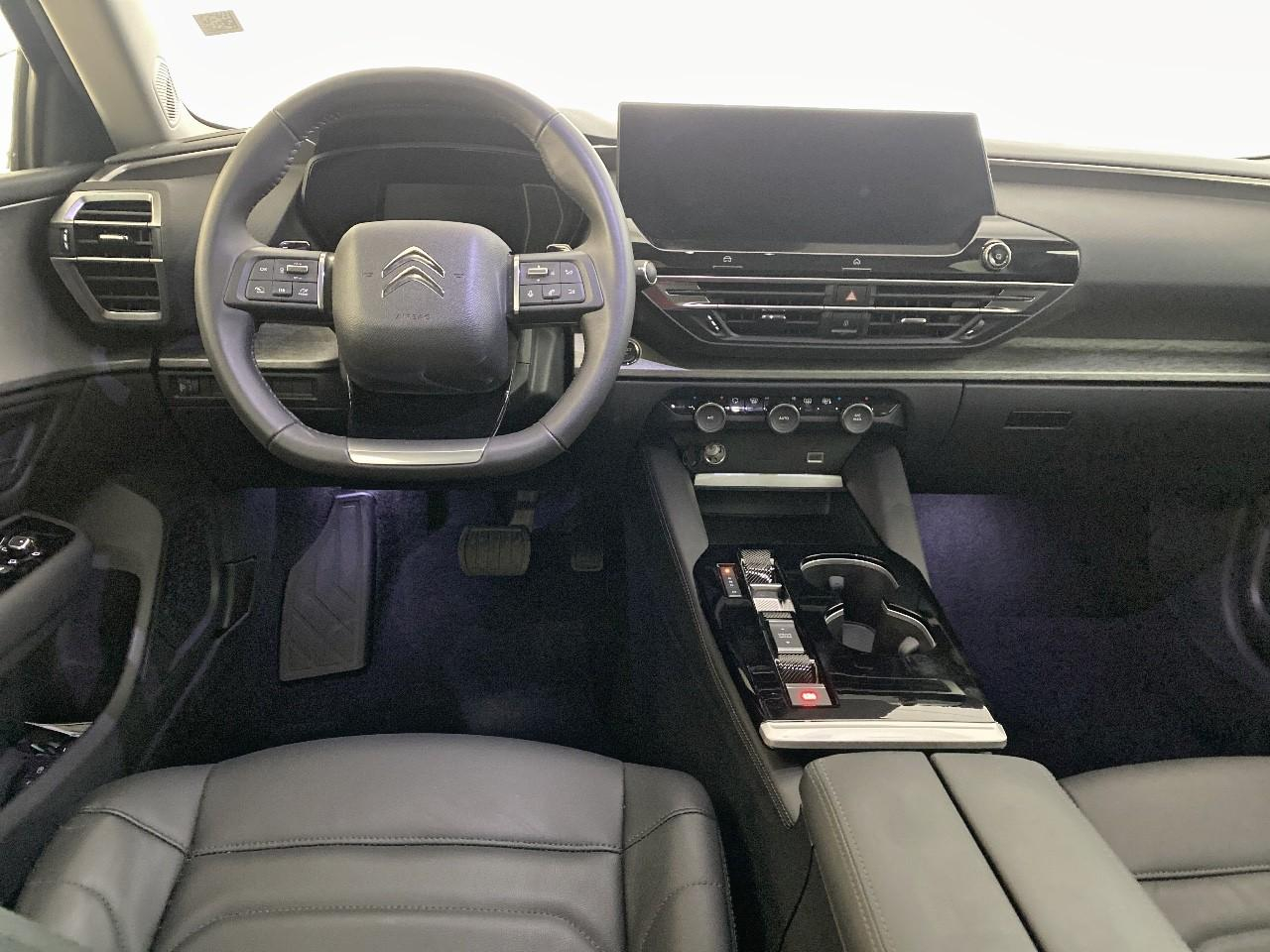 Citroën C5 X hybride 136 e-dcs6 plus — photo 8