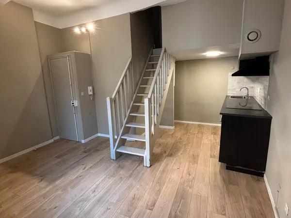 Appartement T2 33m2 duplex avec terrasse - centre-ville