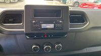 Renault Master F3500 L2H2 2.3 Blue dCi 135ch Confort Euro6 — photo 19