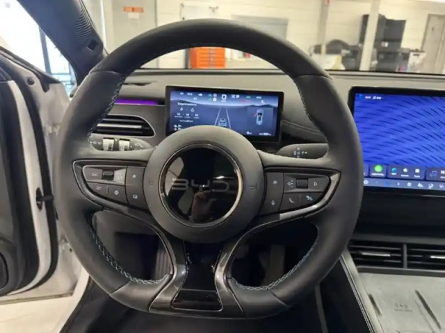 Byd Seal 6 1.5 phev dm-i comfort lite — photo 17
