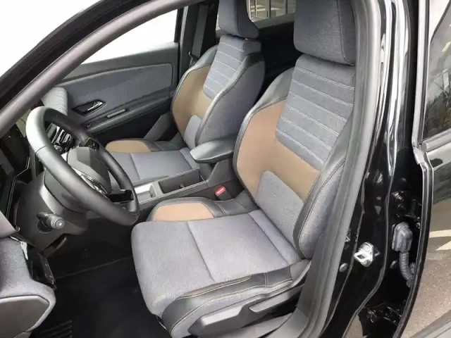 Renault 5 renault  e-tech electrique 120 ch autonomie urbaine — photo 9